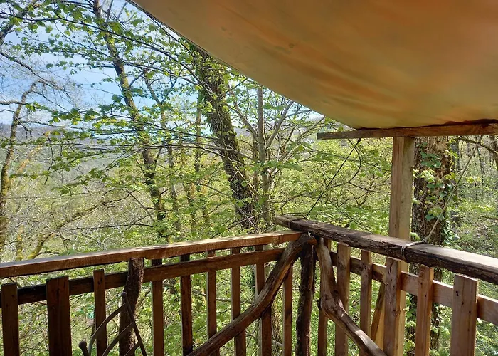 Terre Rouge Tente de luxe Villecomtal